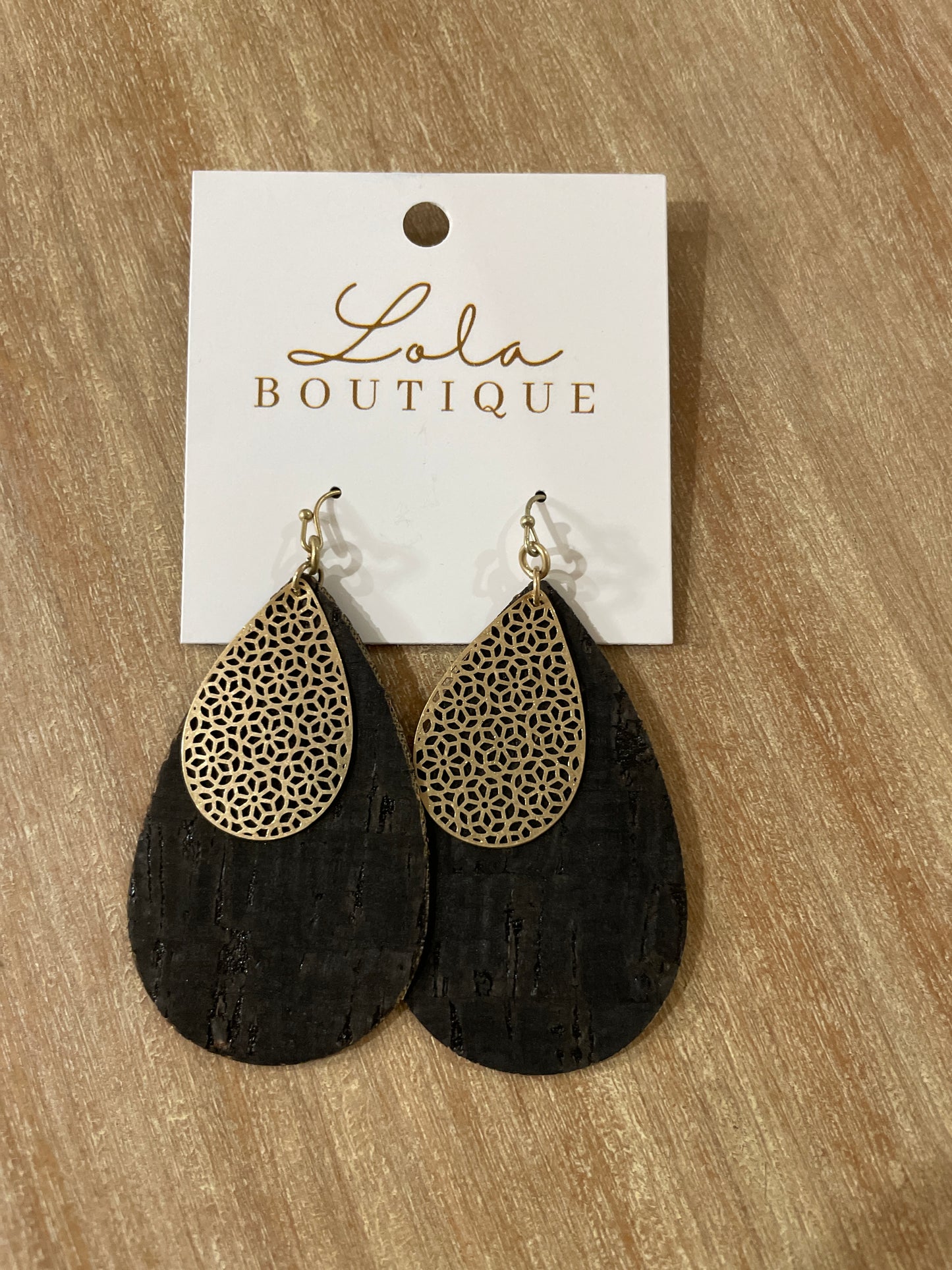 Ashland Earrings | Black